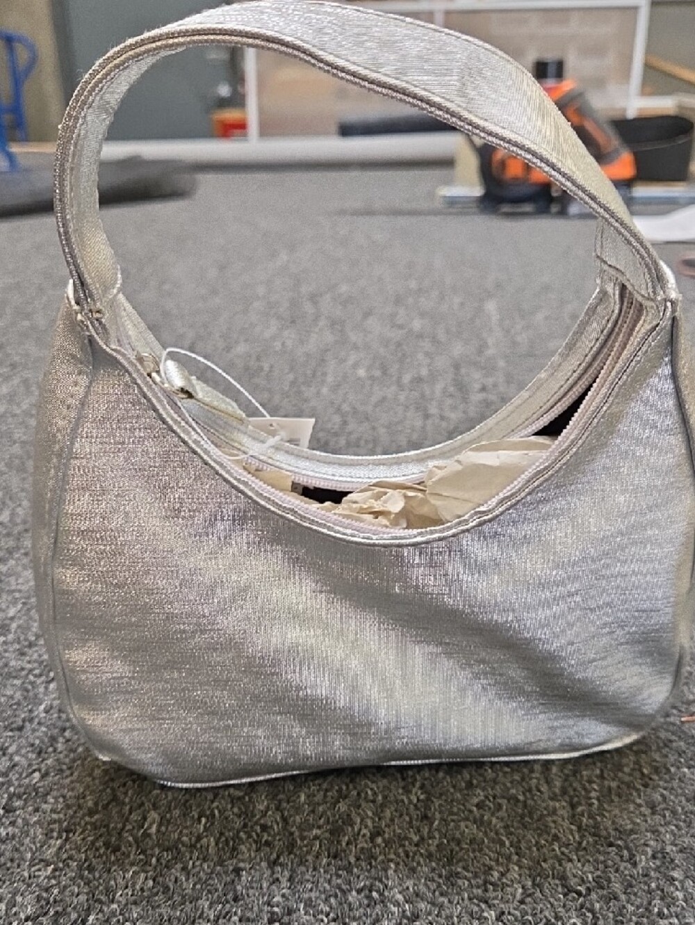 Silver Shoulder Bag - Elegant Metallic Women's Handbag - Picture 3 of 6
